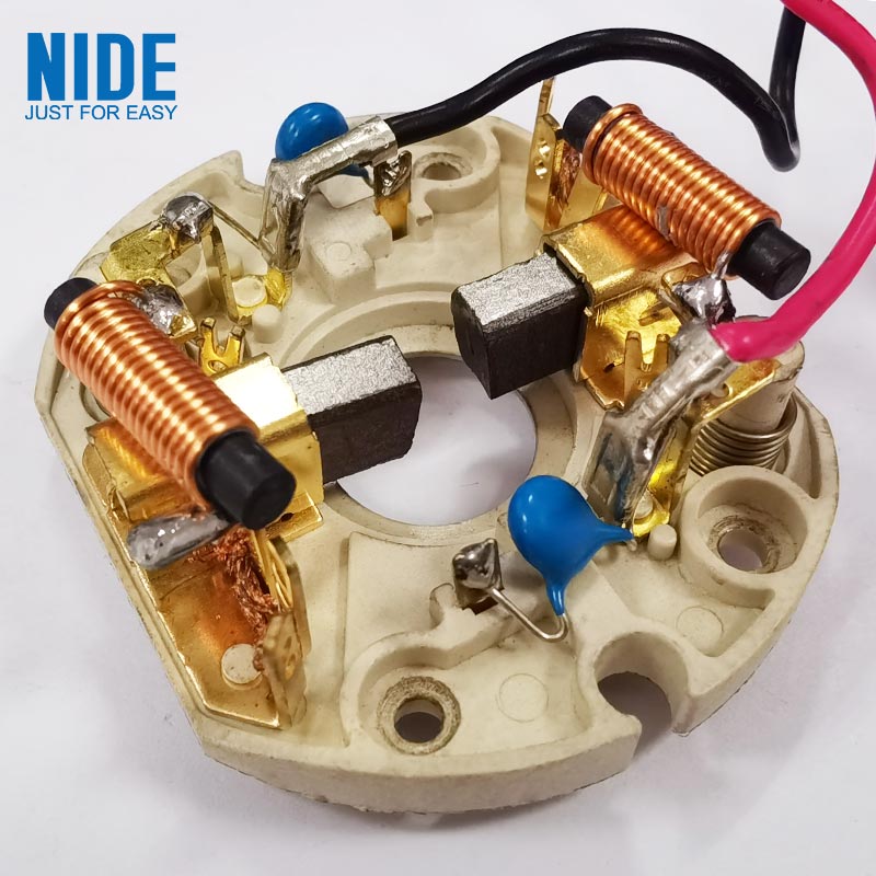 Kepiye sikat karbon nambah kinerja motor lan umur dawa